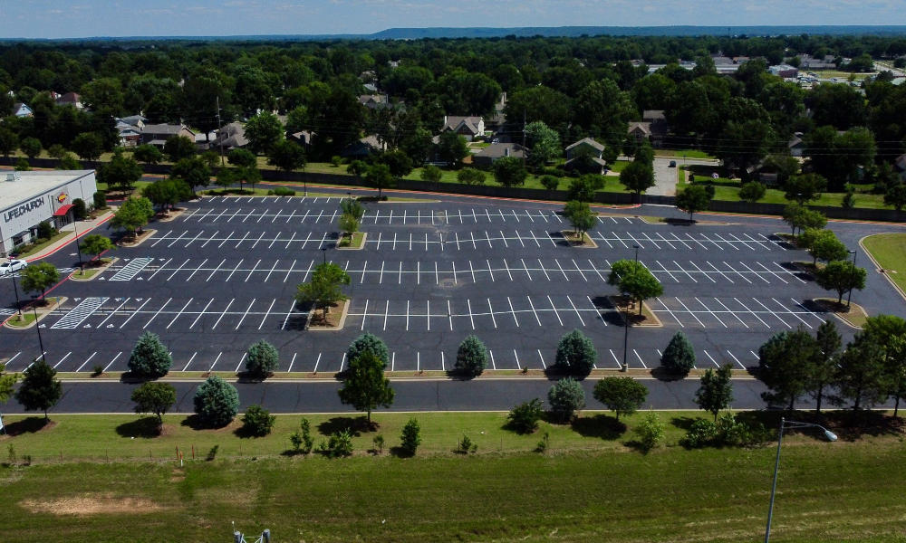 Areal view of Life Church Broken Arrow parking lot